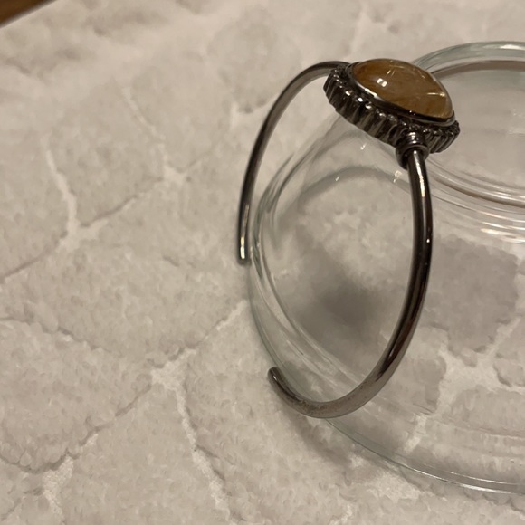 Gold Rudilated Quartz & Diamond cuff bracelet - Picture 4 of 6